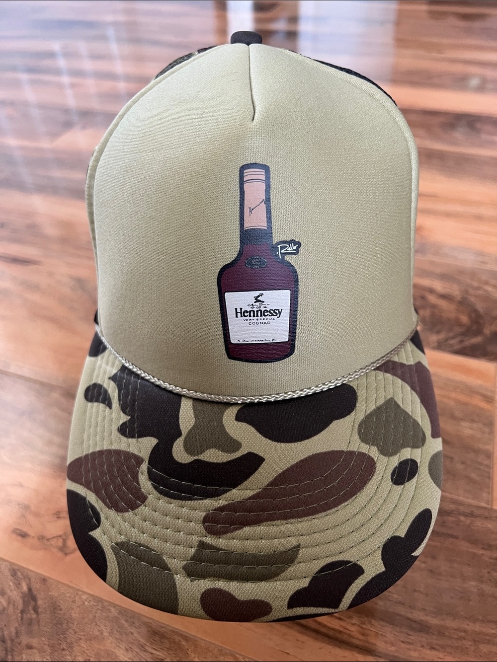 Hennessy Cognac Camo Trucker Hat Snapback Mesh OTTO Collection Men’s NWOT